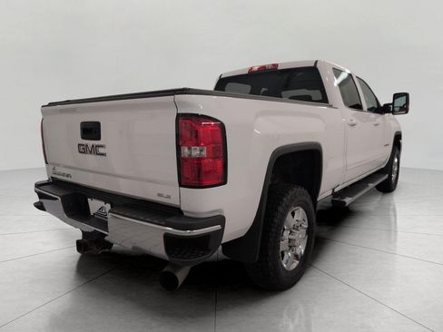 Used 2019 GMC Sierra 2500 SLE w/ SLE Preferred Package AWD/4WD image 19