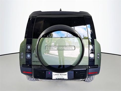 New 2026 Land Rover Defender 130 S image 6