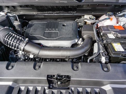 New 2026 Chevrolet Blazer LT image 13