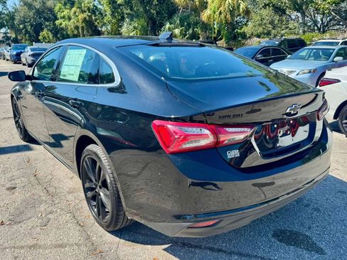 Used 2025 Chevrolet Malibu LT image 12