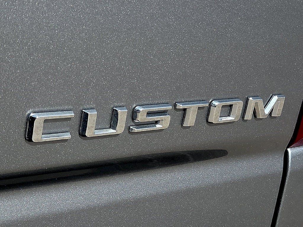 Used 2025 Chevrolet Silverado 1500 Custom Trail Boss AWD/4WD image 12
