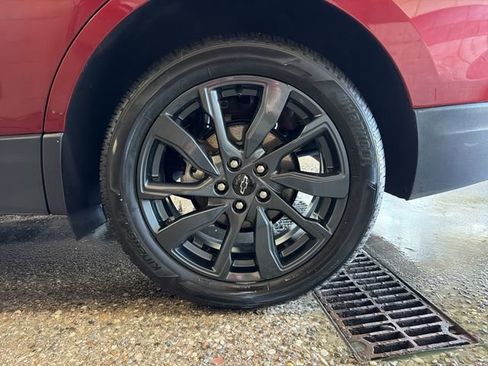 Certified 2024 Chevrolet Equinox RS w/ LPO, Floor Liner Package AWD/4WD image 10