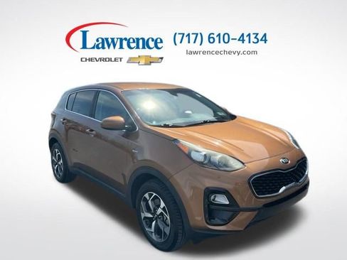 Used 2020 Kia Sportage LX image 1