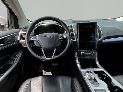 Used 2021 Ford Edge Titanium AWD/4WD image 8