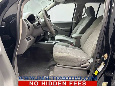 Used 2019 Nissan Frontier SV image 13