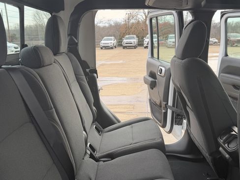 New 2026 Jeep Gladiator Sport AWD/4WD image 36