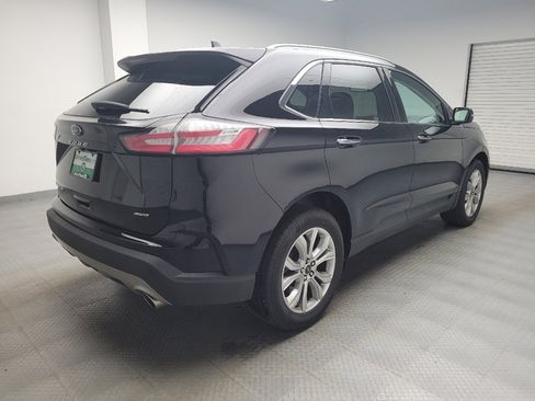 Used 2024 Ford Edge Titanium w/ Equipment Group 301A AWD/4WD image 9