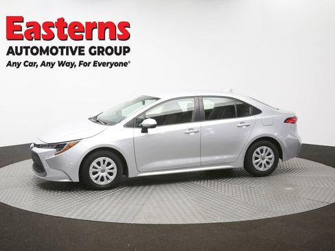 Used 2022 Toyota Corolla LE FWD image 57