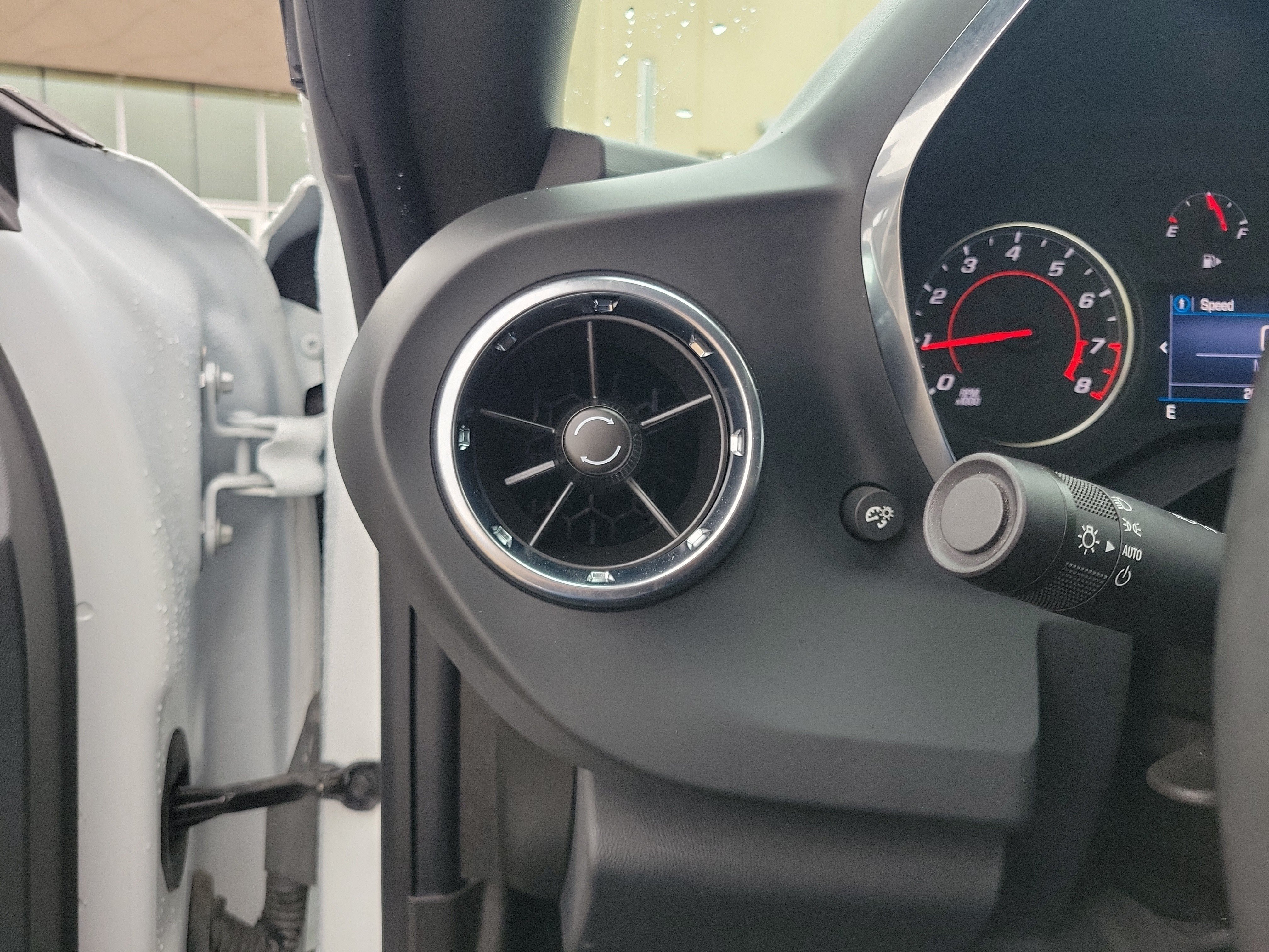 Used 2023 Chevrolet Camaro LT RWD image 16