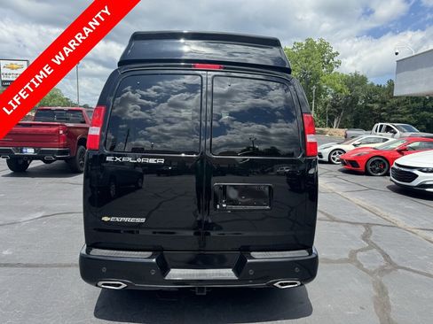 New 2025 Chevrolet Express 2500 w/ Driver Convenience Package image 4