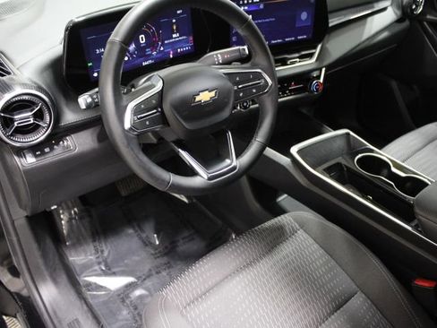 Used 2025 Chevrolet Equinox LT AWD/4WD image 42