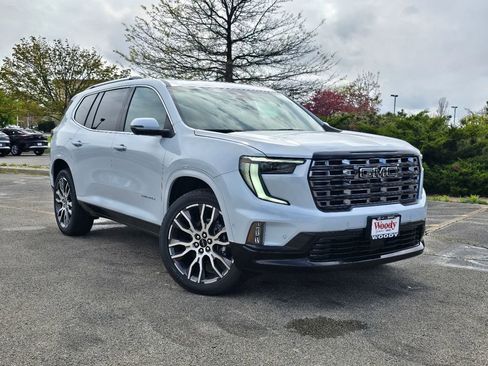 New 2026 GMC Acadia Denali Ultimate AWD/4WD image 2