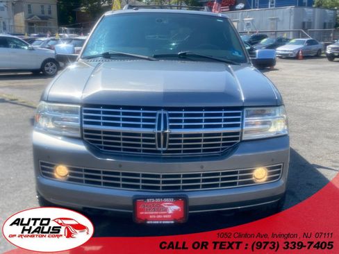 Used 2013 Lincoln Navigator 4WD w/ HD Trailer Tow Pkg image 1
