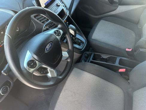 Used 2023 Ford Transit Connect XL FWD image 10
