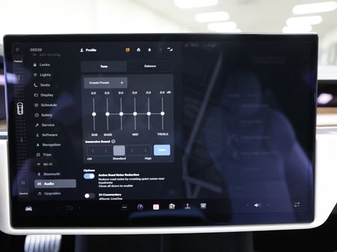 Used 2022 Tesla Model S Standard Range AWD/4WD image 68