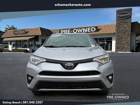 Used 2018 Toyota RAV4 SE w/ Power Extra Value Package AWD/4WD image 2