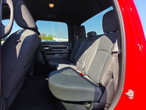 Used 2024 RAM 2500 Big Horn w/ Night Edition image 32