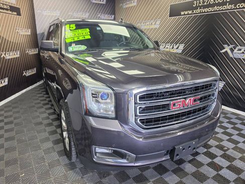 Used 2015 GMC Yukon SLE w/ Convenience Package AWD/4WD image 3
