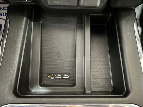 Used 2020 GMC Sierra 1500 AT4 w/ AT4 Premium Package AWD/4WD image 40