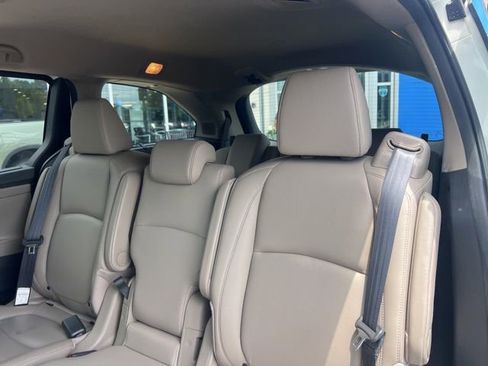 Used 2018 Honda Odyssey Elite image 17