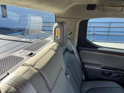 Used 2022 Rivian R1T Launch Edition image 55