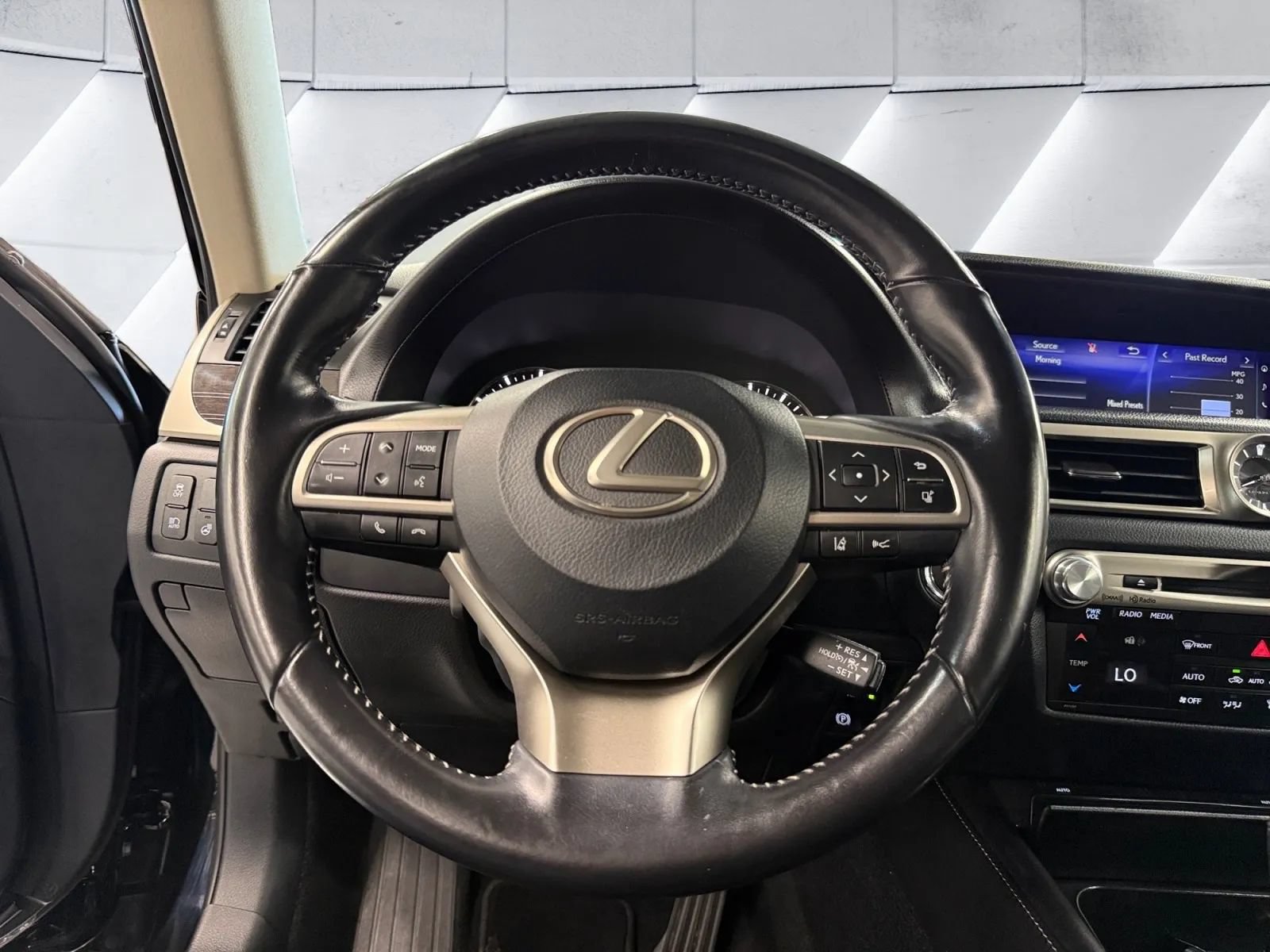 Used 2016 Lexus GS 350 AWD w/ Premium Package image 19