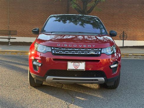 Used 2018 Land Rover Discovery Sport HSE AWD/4WD image 4