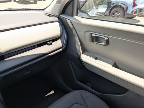 New 2027 Kia Seltos S FWD image 18