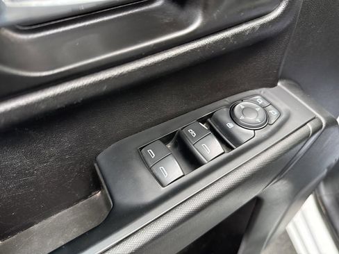 Used 2023 GMC Sierra 1500 Pro w/ Pro Value Package image 19