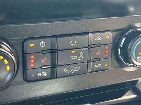 Used 2019 Ford F150 XLT w/ Equipment Group 302A Luxury RWD image 36