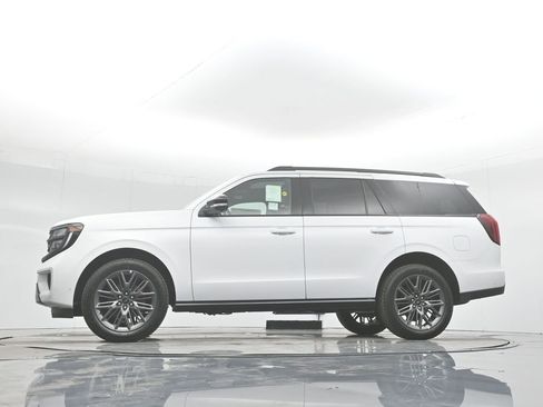 New 2025 Ford Expedition Platinum w/ Stealth Performance Package image 62