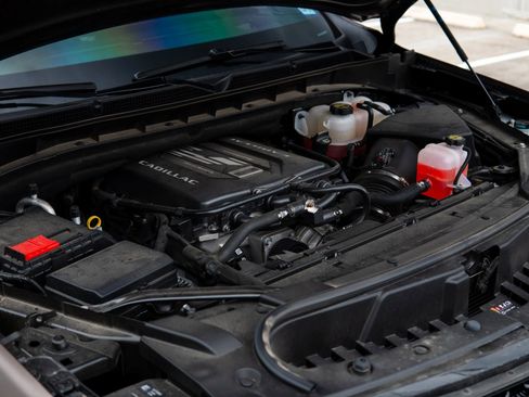 Used 2025 Cadillac Escalade V w/ LPO, Floor Liner Package image 17