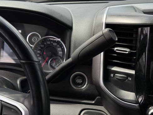 Used 2023 RAM 2500 Big Horn w/ Night Edition AWD/4WD image 16