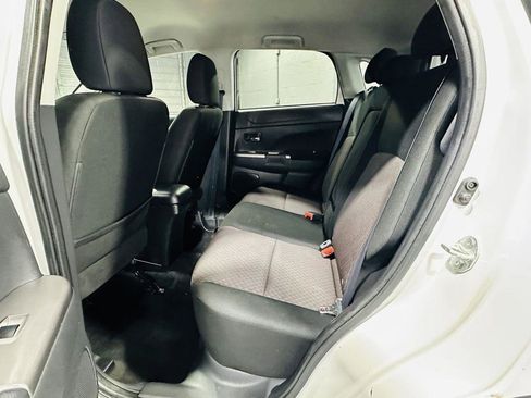 Used 2019 Mitsubishi Outlander Sport ES FWD image 22