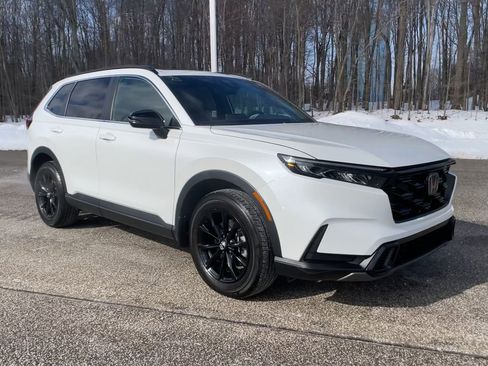 Used 2024 Honda CR-V Sport image 3