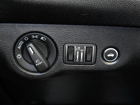 Used 2021 Dodge Challenger R/T Scat Pack w/ Shaker Package RWD image 34