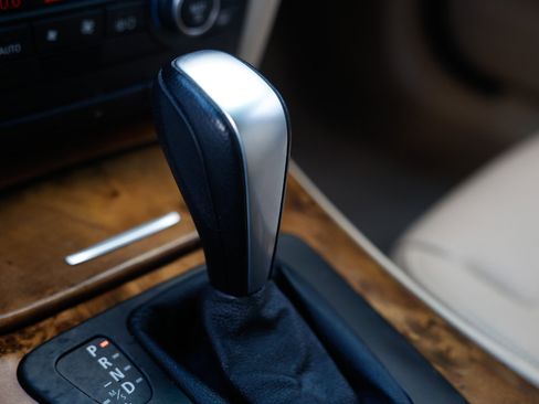 Used 2007 BMW 328i Sedan image 40