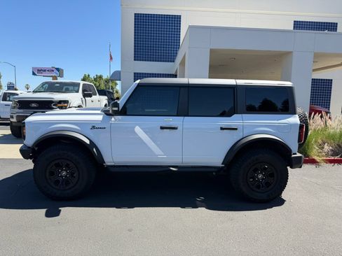 Used 2023 Ford Bronco Wildtrak AWD/4WD image 2