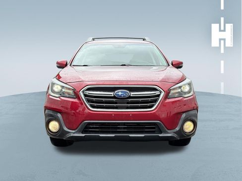 Used 2018 Subaru Outback 2.5i Limited AWD/4WD image 3