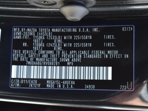 Used 2024 Toyota Corolla Cross XLE w/ Convenience Package AWD/4WD image 20