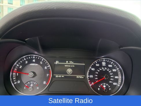 Used 2024 Kia Forte GT-Line image 11