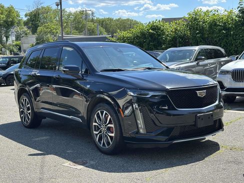 Used 2023 Cadillac XT6 Sport AWD/4WD image 1