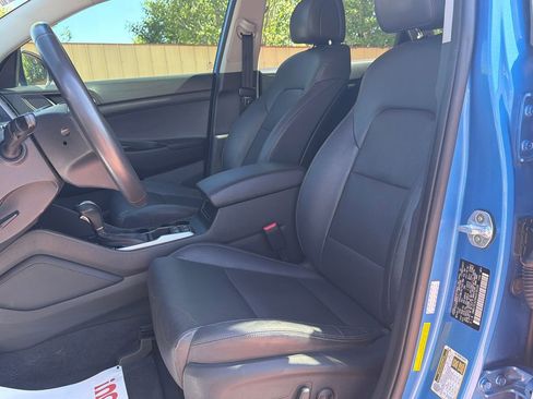 Used 2017 Hyundai Tucson Limited w/ Limited Ultimate Package 03 AWD/4WD image 12