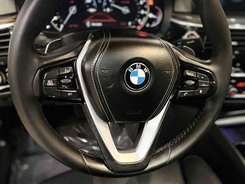 Used 2017 BMW 540i xDrive AWD/4WD image 34