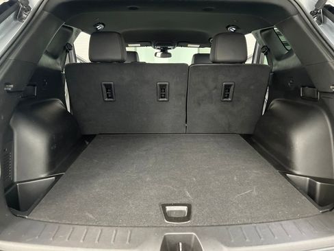 Used 2025 Chevrolet Blazer RS image 30