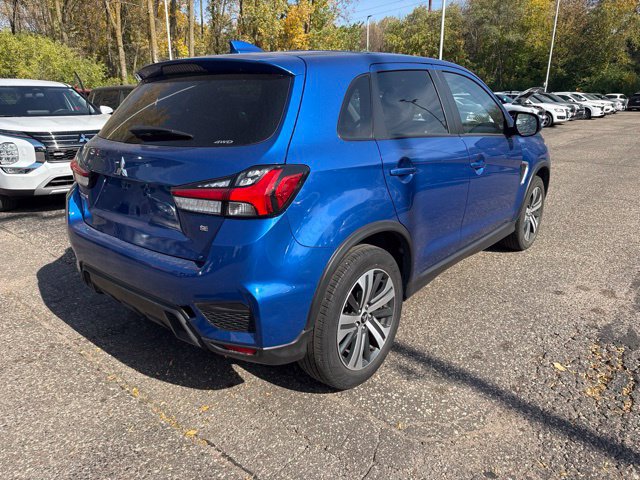Used 2024 Mitsubishi Outlander Sport SE AWD/4WD image 2