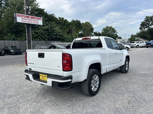 Used 2022 Chevrolet Colorado LT w/ Fleet Safety Package RWD image 2