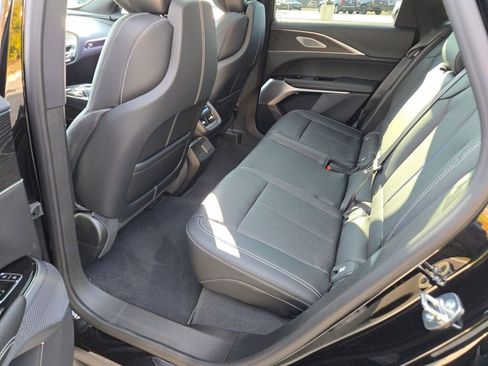 New 2026 Cadillac Lyriq Signature Sport image 19