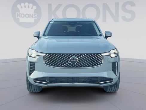 New 2026 Volvo XC90 B6 Plus w/ Protection Package Premier image 11