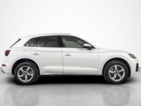 Used 2023 Audi Q5 2.0T Premium w/ Convenience Package AWD/4WD image 6